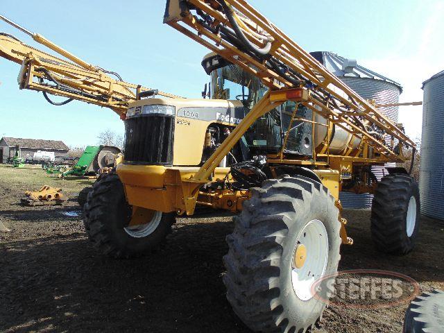 2004 Rogator 1064_1.jpg